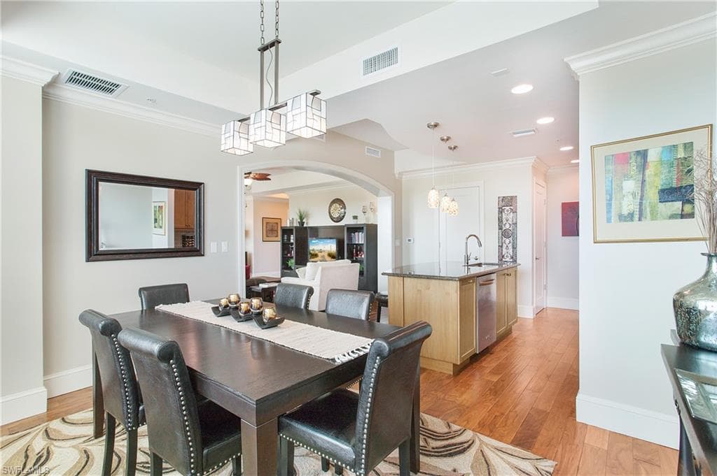 9123 Strada Pl 7307, Naples, FL 34108-14