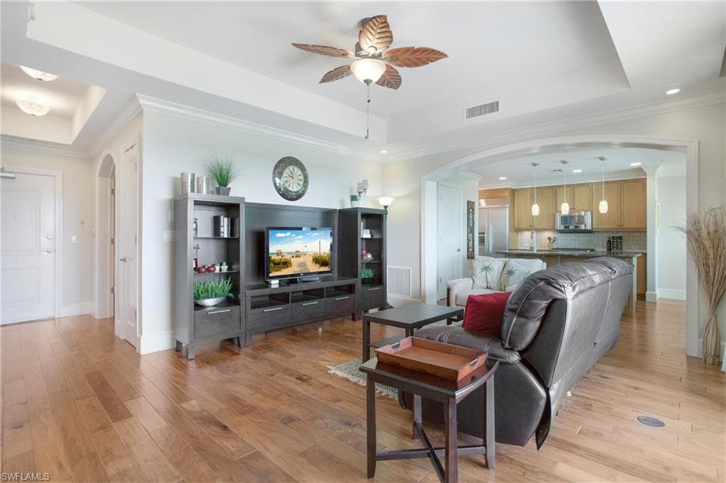 9123 Strada Pl 7307, Naples, FL 34108-18