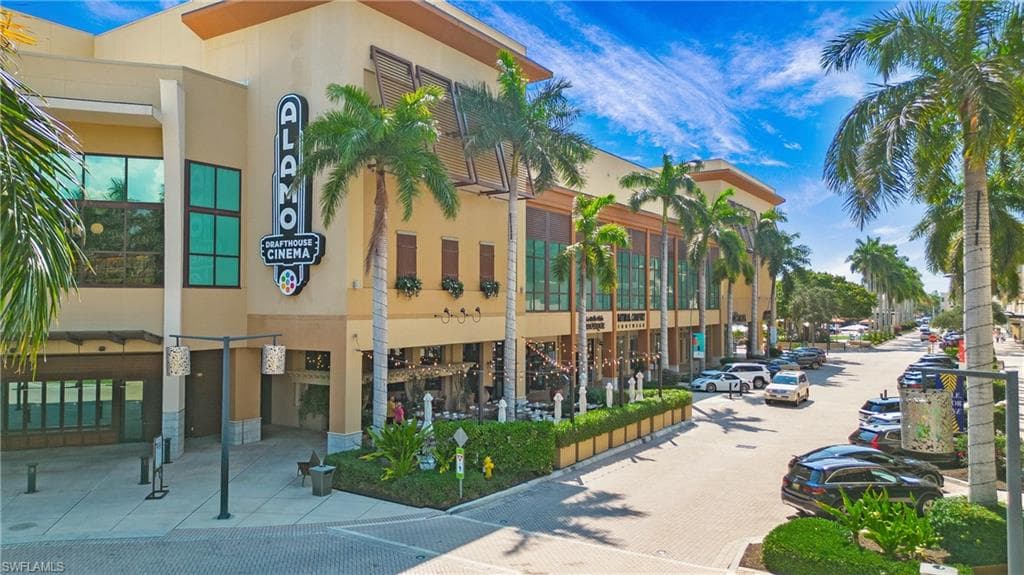 9123 Strada Pl 7307, Naples, FL 34108-8