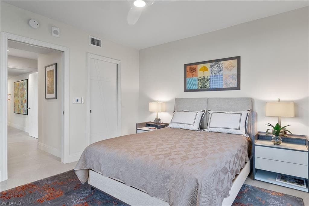 6075 Pelican Bay Blvd 906, Naples, FL 34108-21