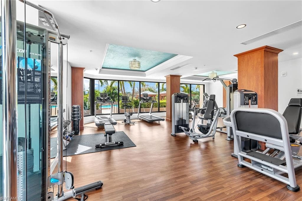 6075 Pelican Bay Blvd 906, Naples, FL 34108-27