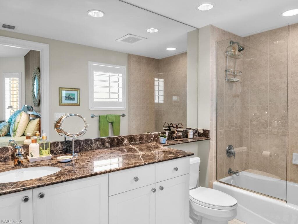 1060 Borghese Ln 701, Naples, FL 34114-25