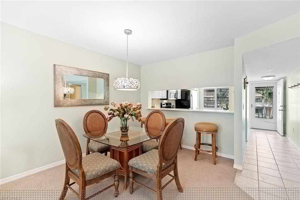 3011 Sandpiper Bay Cir C205, Naples, FL 34112-3