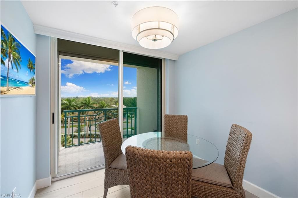 7515 Pelican Bay Blvd 5a, Naples, FL 34108-11