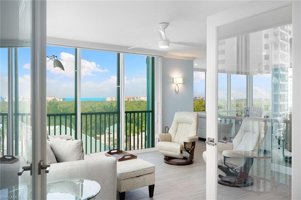 7515 Pelican Bay Blvd 5a, Naples, FL 34108-14
