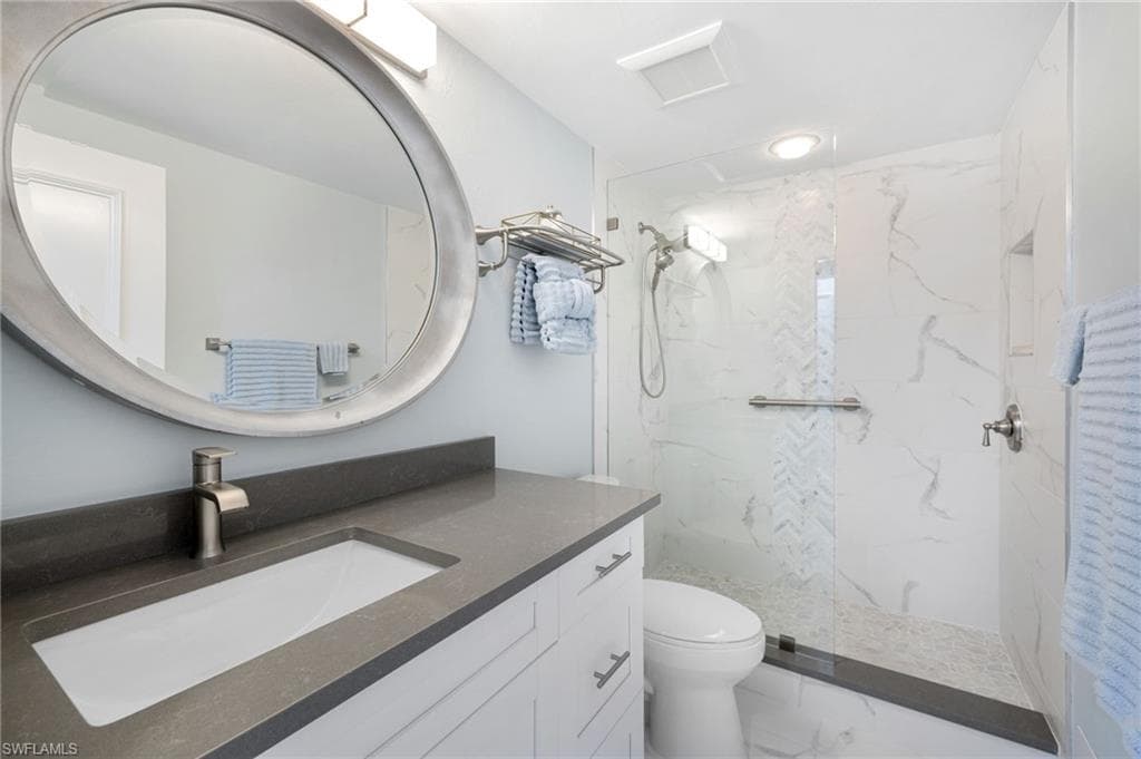 7515 Pelican Bay Blvd 5a, Naples, FL 34108-22