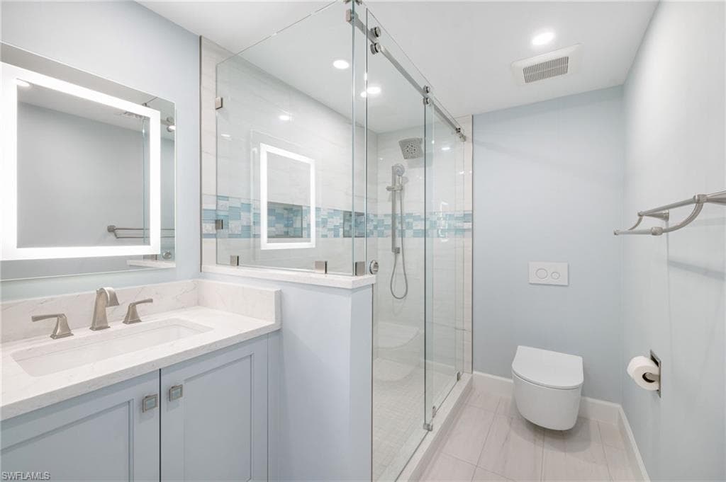 7515 Pelican Bay Blvd 5a, Naples, FL 34108-26