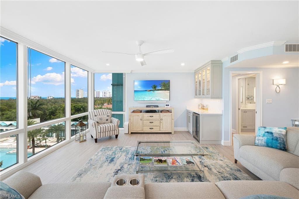 7515 Pelican Bay Blvd 5a, Naples, FL 34108-29