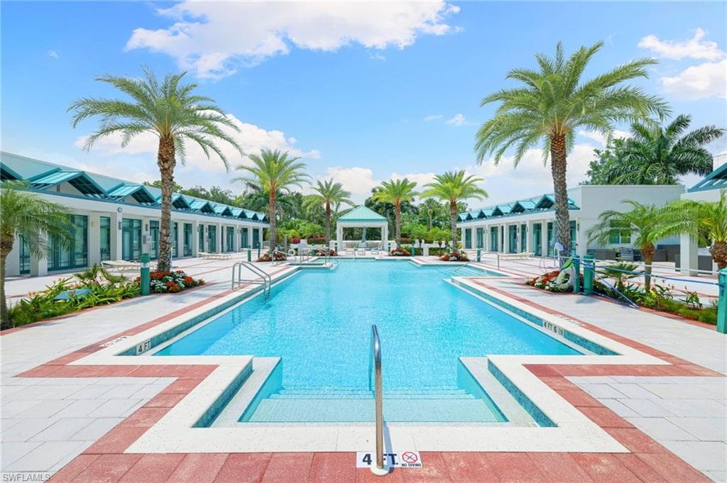 7515 Pelican Bay Blvd 5a, Naples, FL 34108-39
