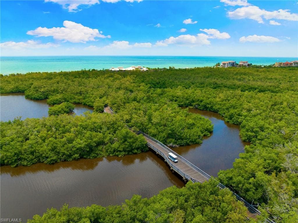 7515 Pelican Bay Blvd 5a, Naples, FL 34108-40