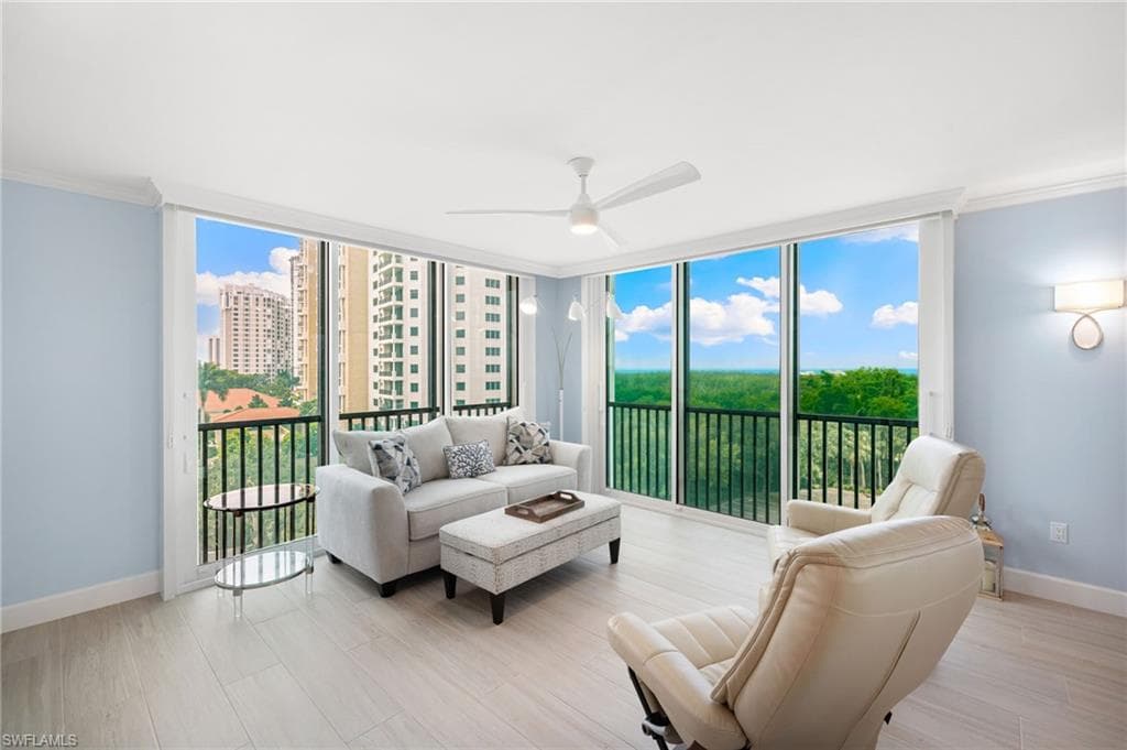 7515 Pelican Bay Blvd 5a, Naples, FL 34108-47