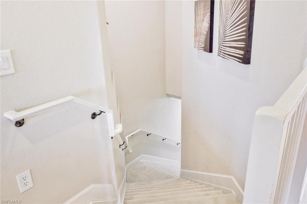 9537 Ironstone Ter 201, Naples, FL 34120-29