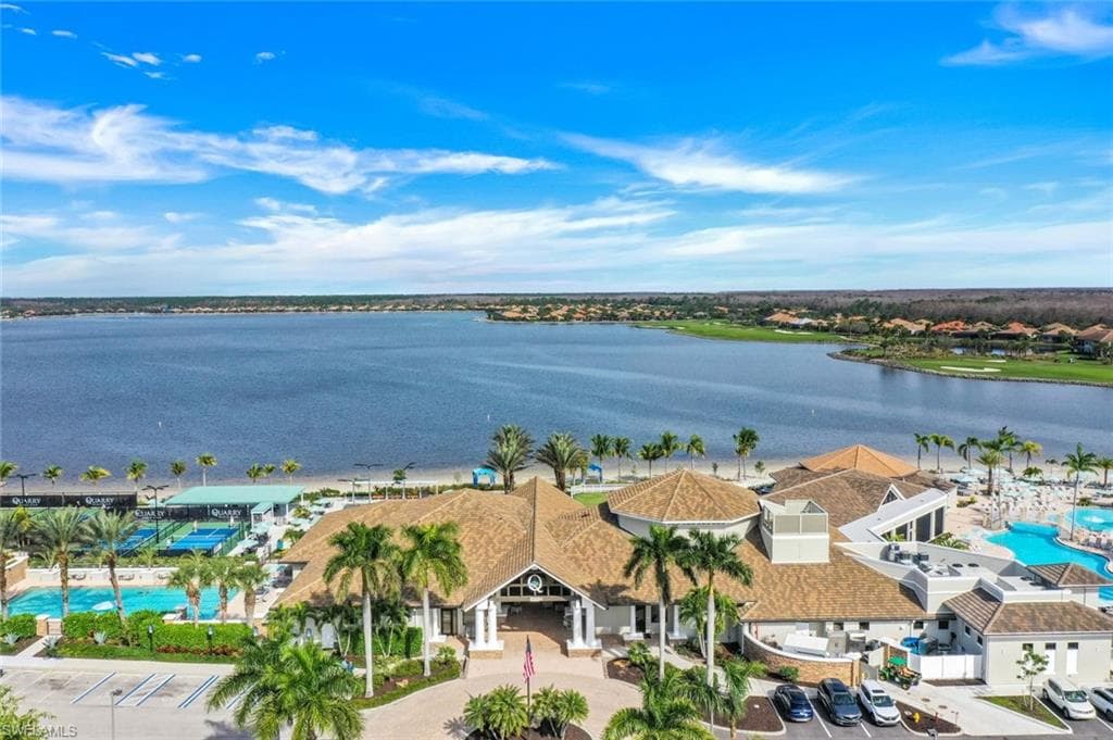 9537 Ironstone Ter 201, Naples, FL 34120-33