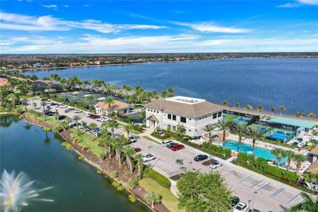 9537 Ironstone Ter 201, Naples, FL 34120-34