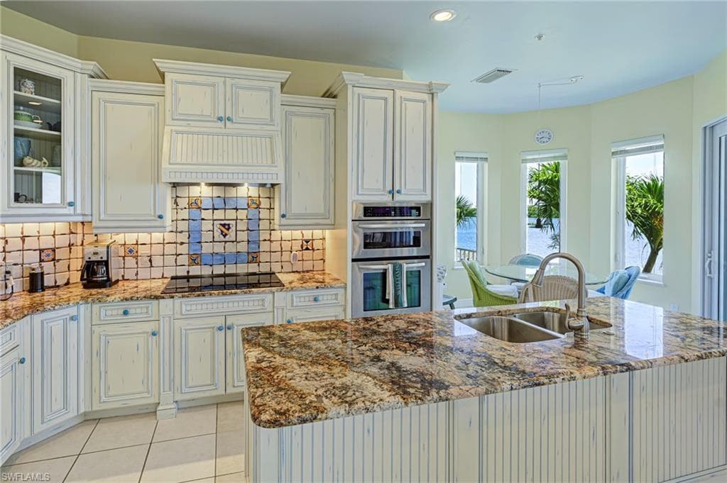 195 San Mateo Dr, Bonita Springs, FL 34134-17