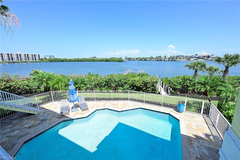 195 San Mateo Dr, Bonita Springs, FL 34134-20