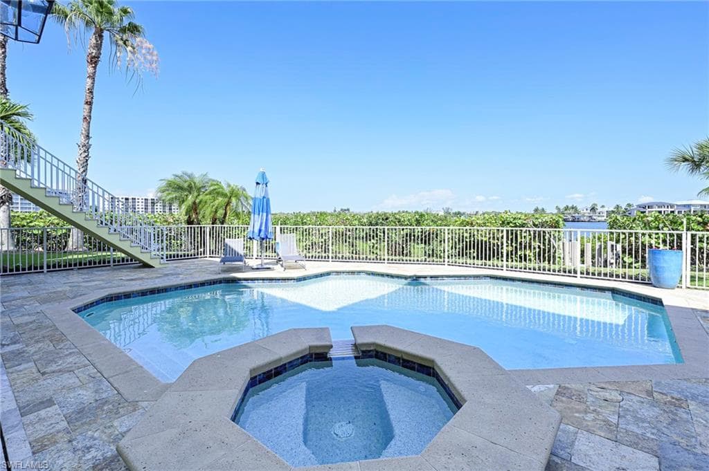 195 San Mateo Dr, Bonita Springs, FL 34134-36