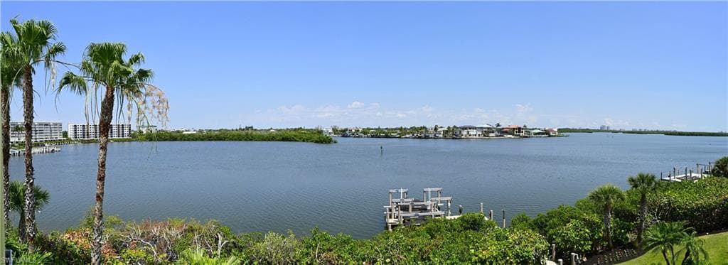 195 San Mateo Dr, Bonita Springs, FL 34134-38