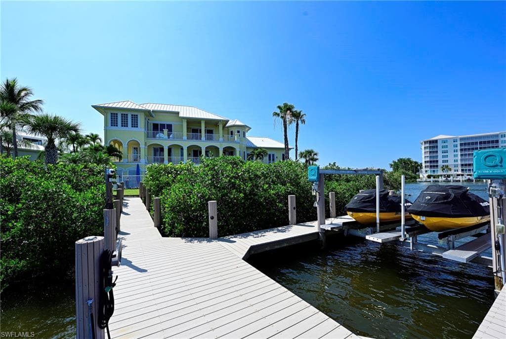 195 San Mateo Dr, Bonita Springs, FL 34134-42