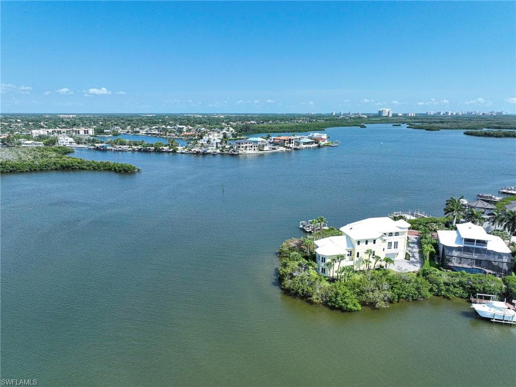 195 San Mateo Dr, Bonita Springs, FL 34134-43
