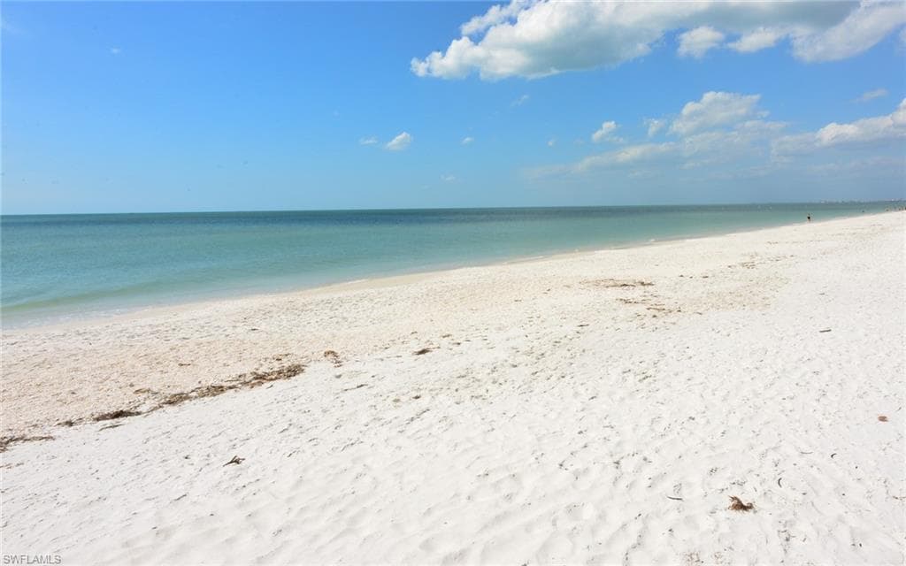 195 San Mateo Dr, Bonita Springs, FL 34134-50