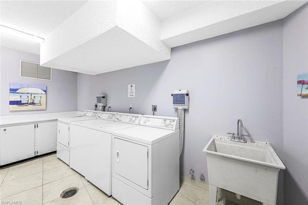 240 Seaview Ct 501, Marco Island, FL 34145-22