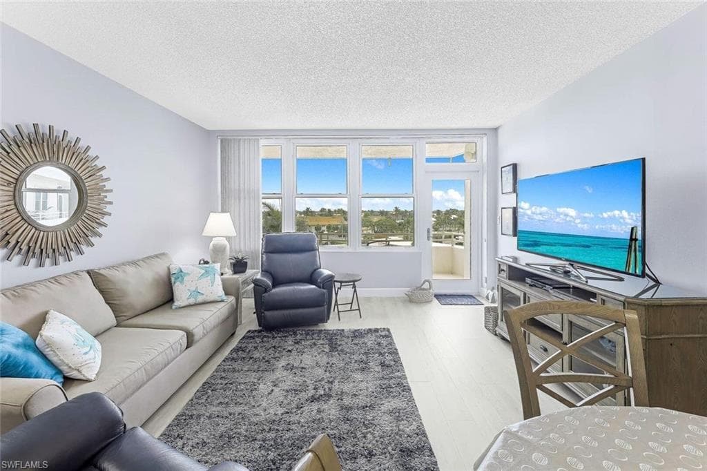 240 Seaview Ct 501, Marco Island, FL 34145-2