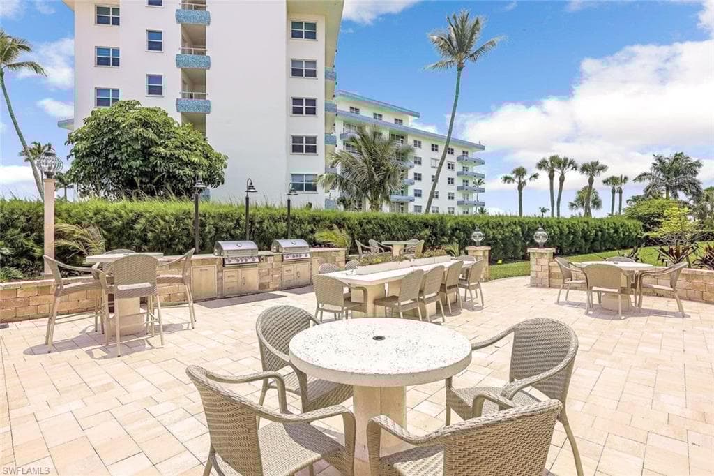 240 Seaview Ct 501, Marco Island, FL 34145-32