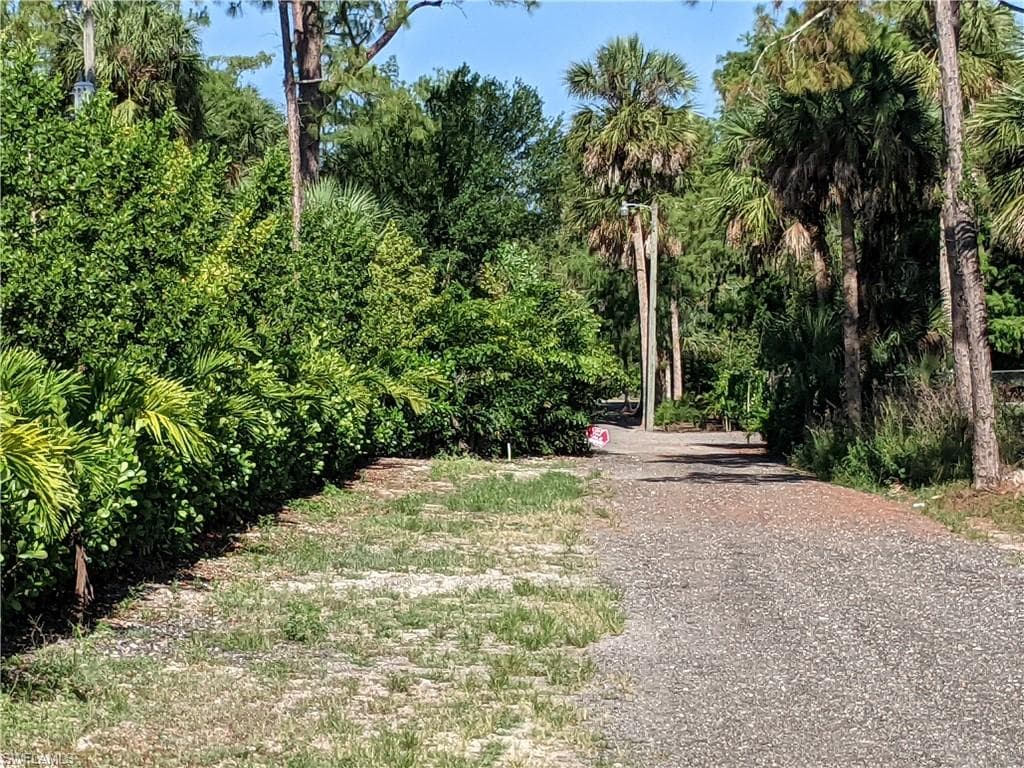 Xxx Cannon Blvd, Naples, FL 34120-4