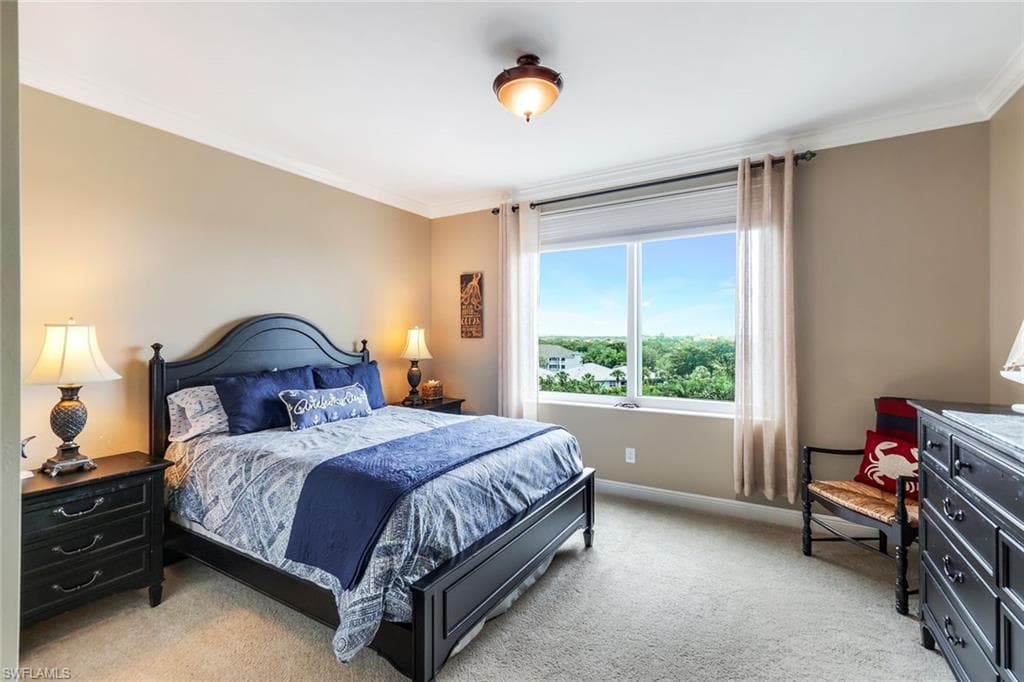 275 Indies Way 605, Naples, FL 34110-24