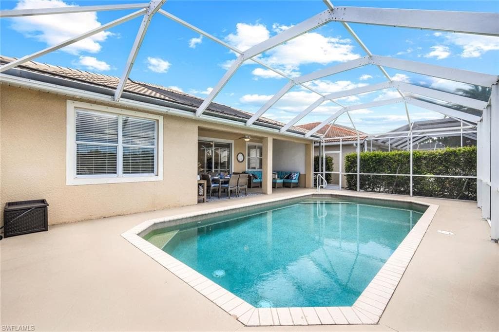 5576 Lago Villaggio Way, Naples, FL 34104-24