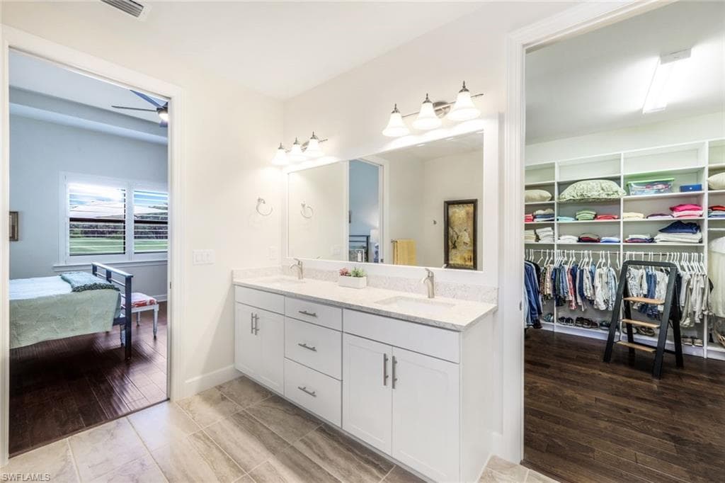 9335 Surfbird Ct, Naples, FL 34120-18