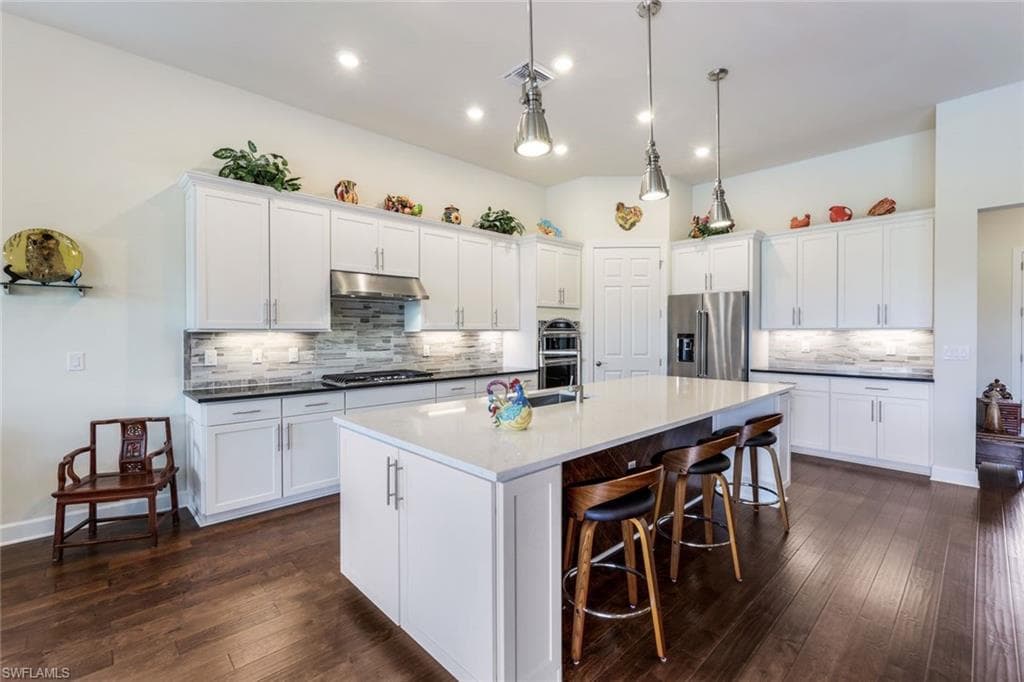 9335 Surfbird Ct, Naples, FL 34120-8