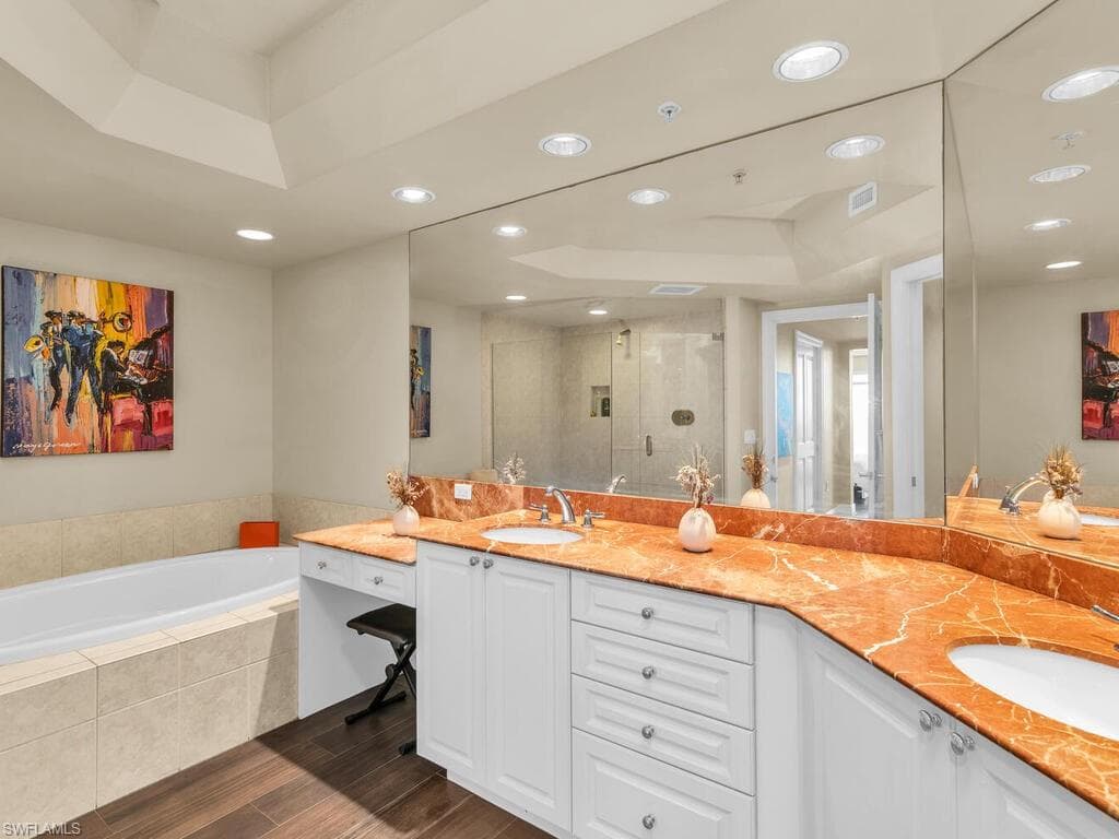 1060 Borghese Ln 1702, Naples, FL 34114-18