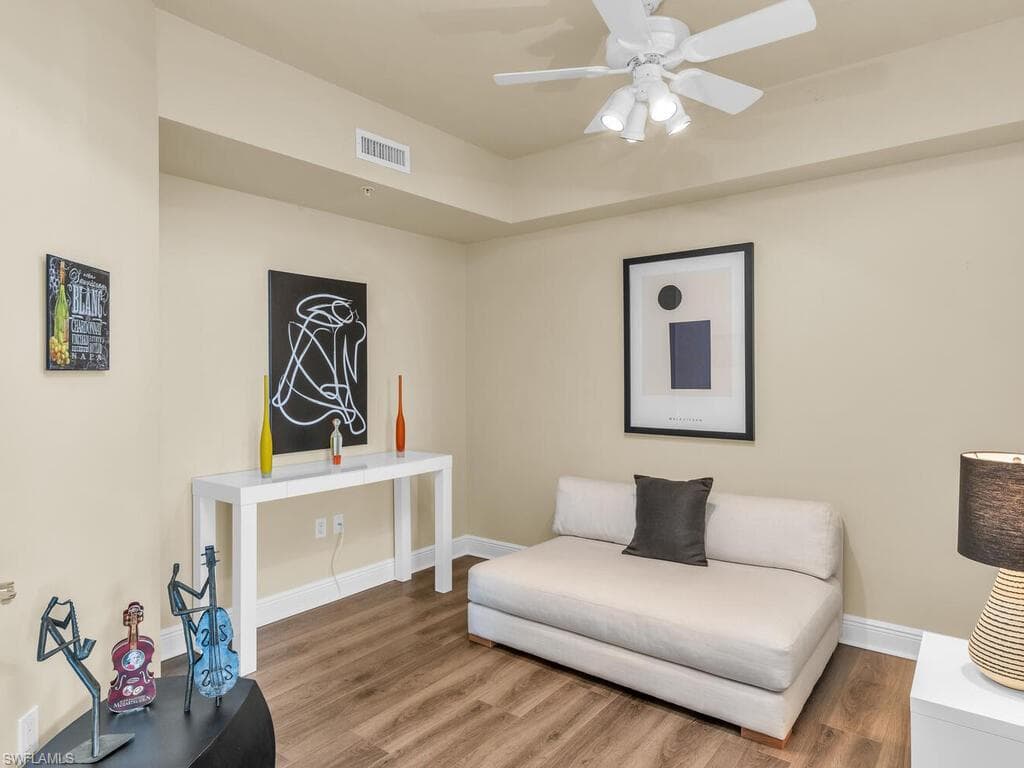 1060 Borghese Ln 1702, Naples, FL 34114-19