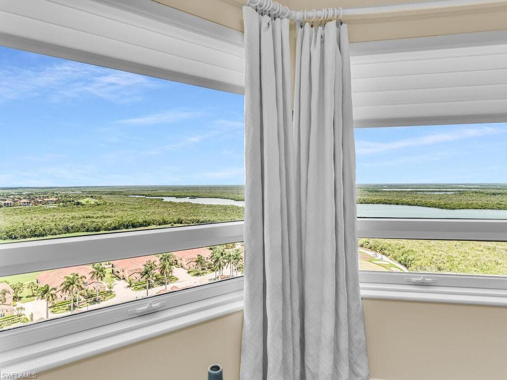1060 Borghese Ln 1702, Naples, FL 34114-21