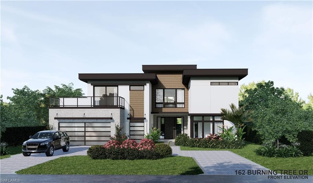 162 Burning Tree Dr, Naples, FL 34105-1