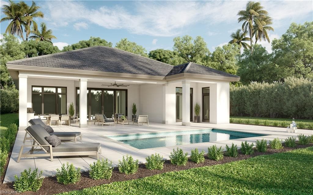 6717 Newport Rd, Naples, FL 34109-2