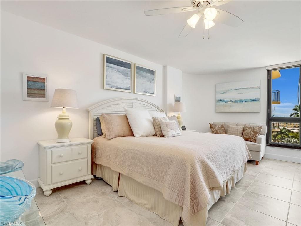 3215 Gulf Shore Blvd N 504n, Naples, FL 34103-17