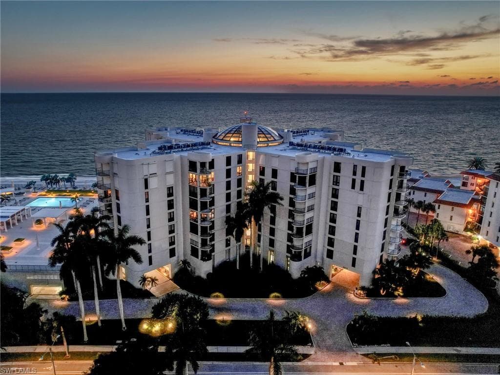 3215 Gulf Shore Blvd N 504n, Naples, FL 34103-27