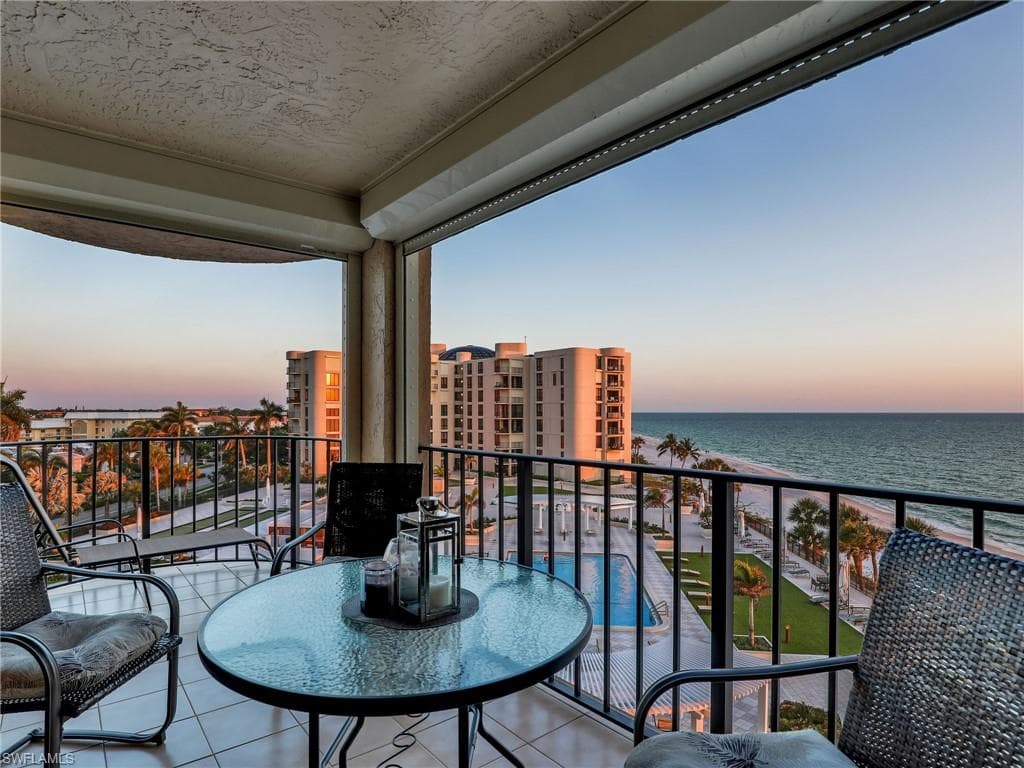 3215 Gulf Shore Blvd N 504n, Naples, FL 34103-32