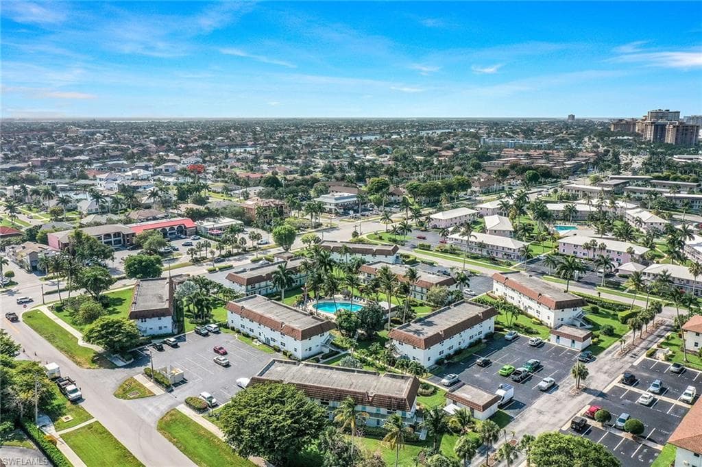 240 Collier Blvd H5, Marco Island, FL 34145-19
