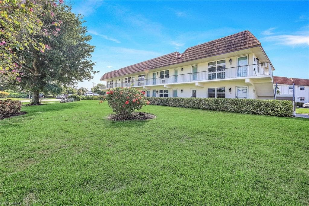 240 Collier Blvd H5, Marco Island, FL 34145-4