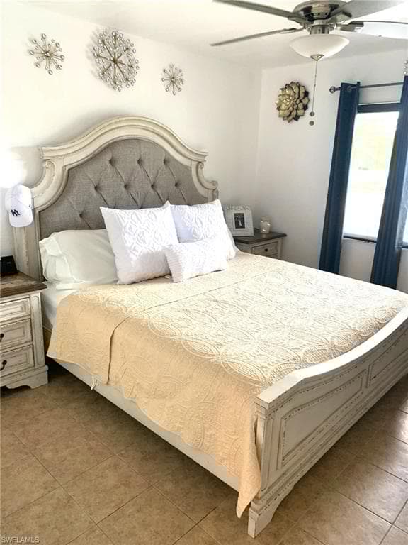 8224 Key Royal Cir 223, Naples, FL 34119-10