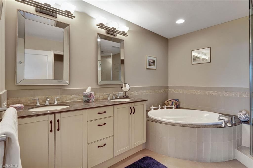 9115 Strada Pl 5411, Naples, FL 34108-20