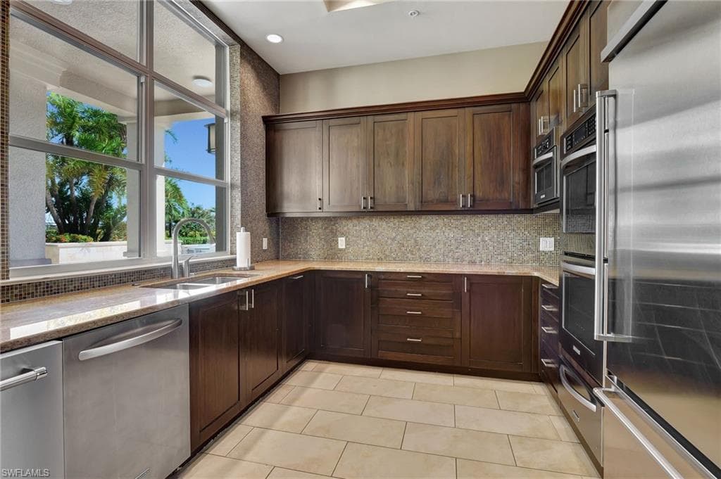 9115 Strada Pl 5411, Naples, FL 34108-33