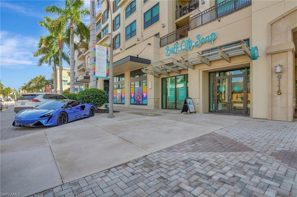 9115 Strada Pl 5411, Naples, FL 34108-49
