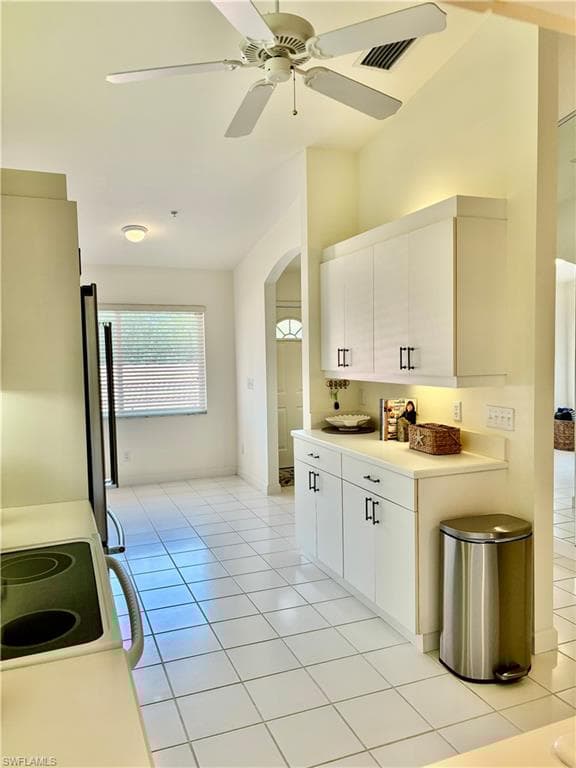 6650 Beach Resort Dr 910, Naples, FL 34114-9