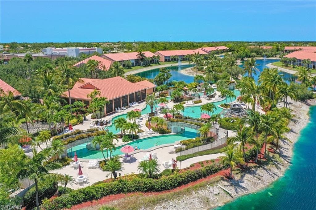 6650 Beach Resort Dr 910, Naples, FL 34114-3