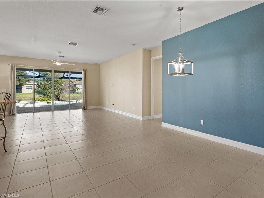 6491 Marbella Dr, Naples, FL 34105-4